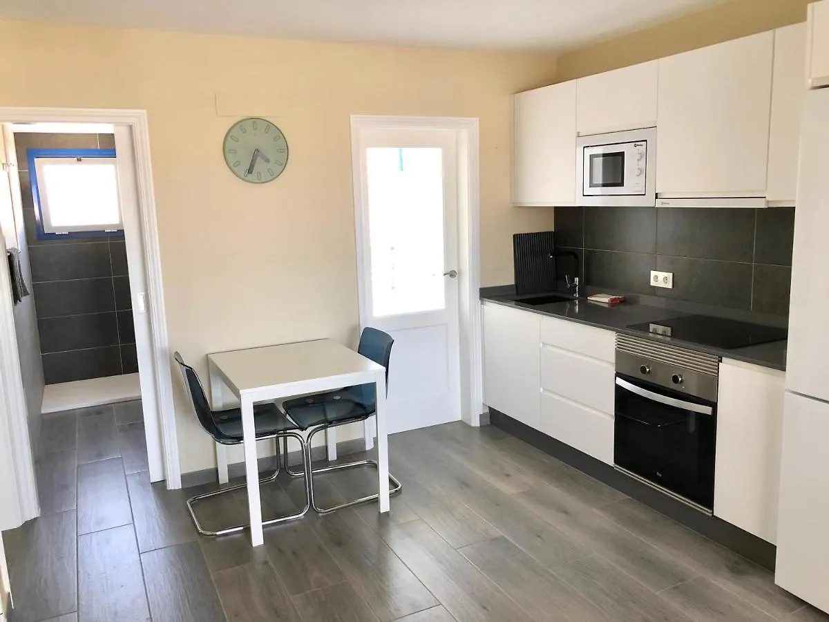Casa Nia - modern one bedroom apartment in central Puerto del Carmen Tías España